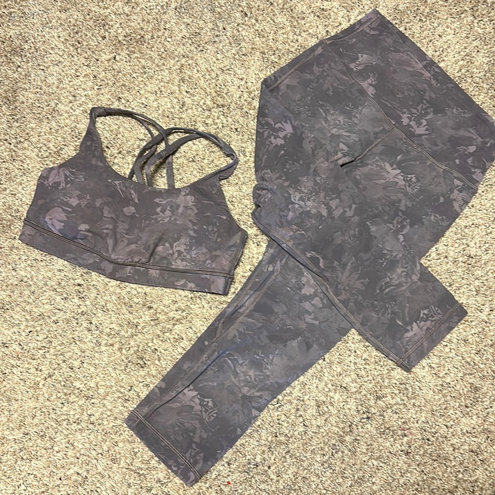 Lululemon Energy bra and Align leggings matching set size 8